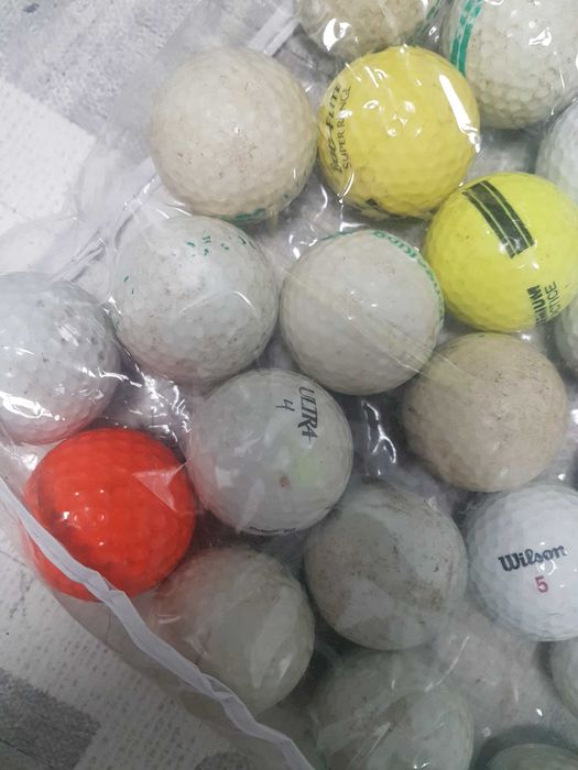 72 bolas de golfe