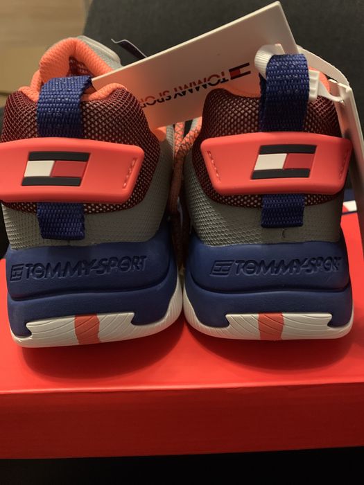 Specjalne buty sportowe 3M