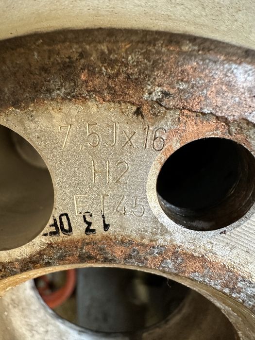 Диски  Audi R16 5/112,