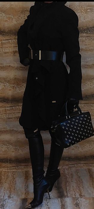 Luksusowy płaszcz w stylu glamour włoskiej Marki Eureka