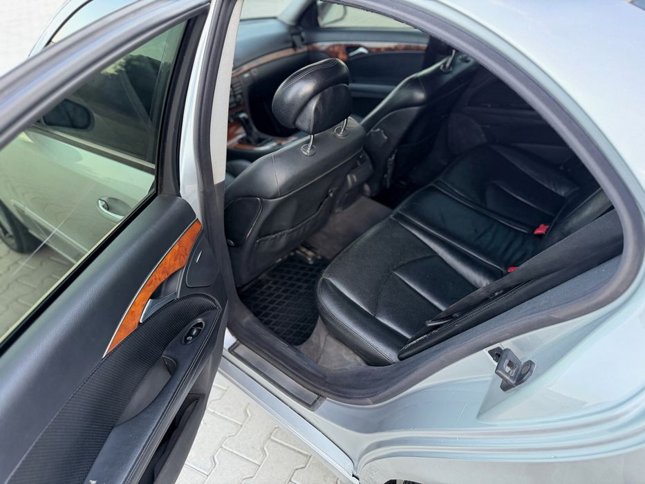 Mercedes Benz W211 E class 2.2 CDI