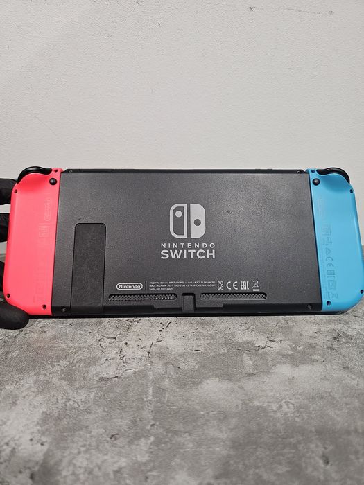 Nintendo Switch com extras