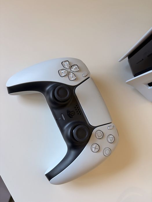 PlayStation 5 c/ Comando
