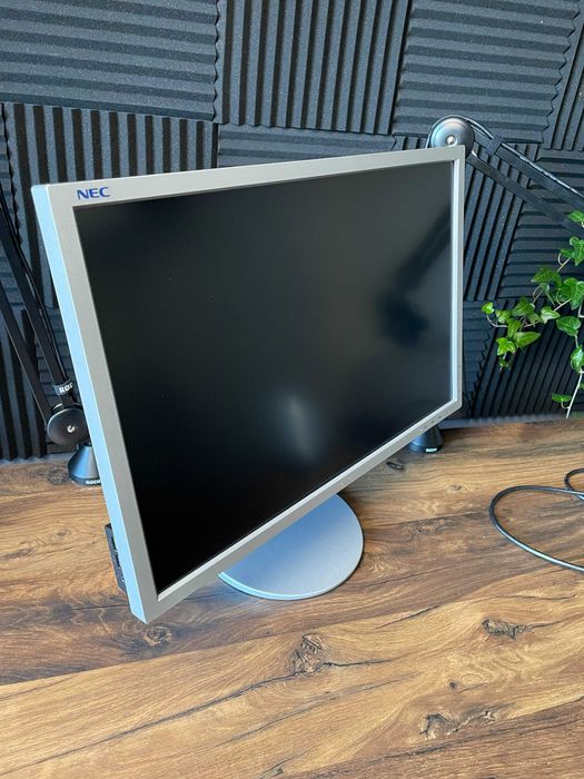 Monitor 24 cale NEC EA244WMi