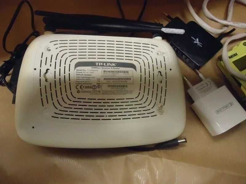 Router +wszystko na zdjęciu