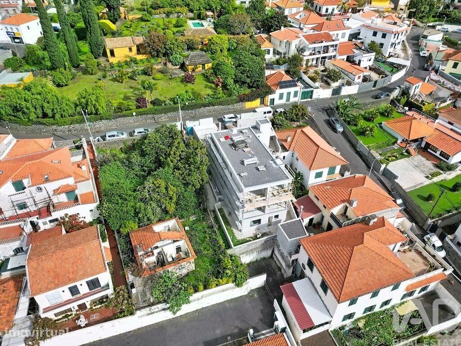 Apartamento T2 em Funchal (Santa Maria Maior) de 130,00 m2
