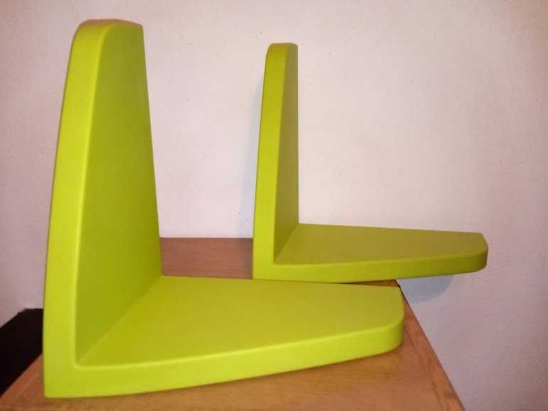 Prateleiras Ikea cor verde 4 euros o conjunto