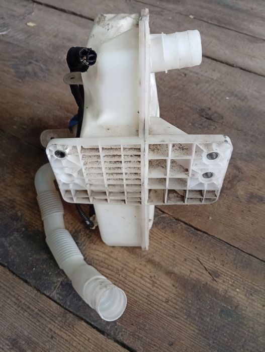 Бачек стекло омывателя Туран