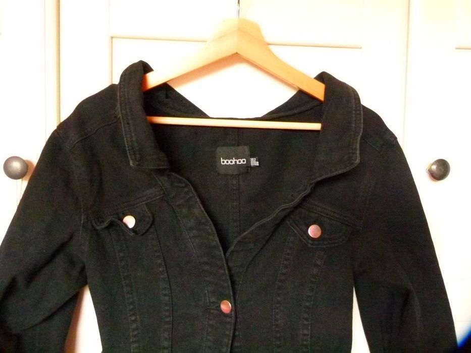 Boohoo kurtka katana płaszcz jeans czarny wiązany rozm 36 S