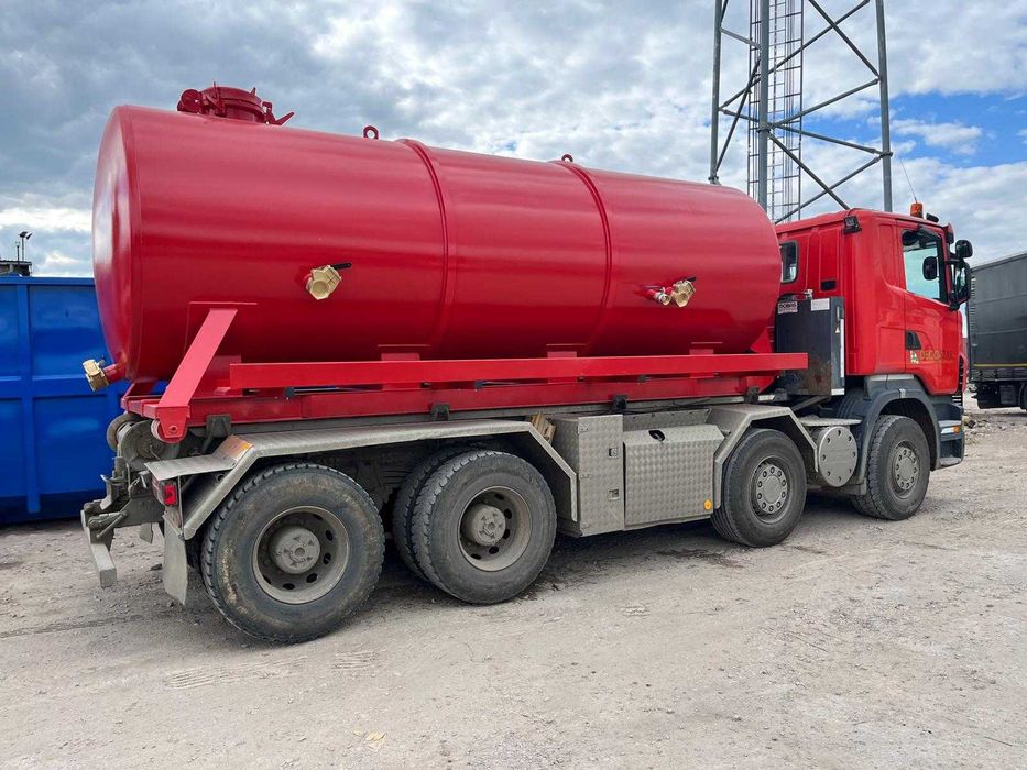 Asenizacyjna beczka pod hakowiec 20000 L