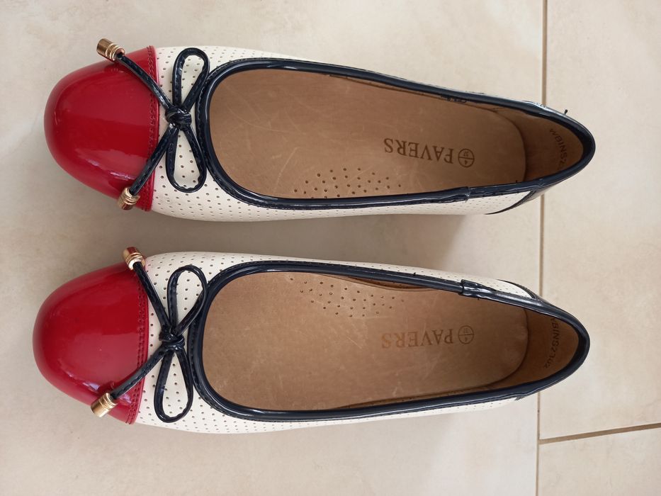 Skórzane baleriny 37