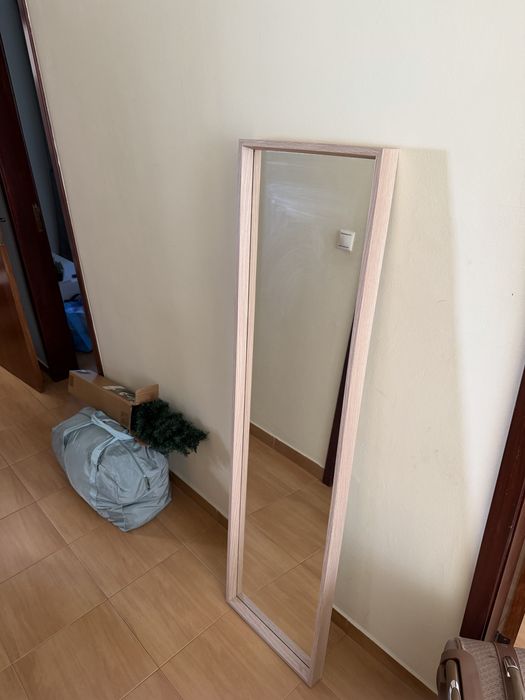 Vendo espelho em otimo estado