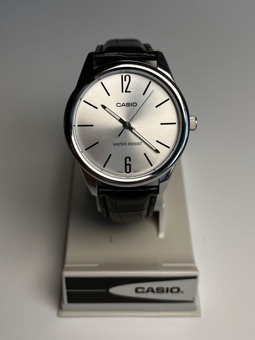 Casio MTP-V005L, годинник класичний касіо, часы касио Ø42мм