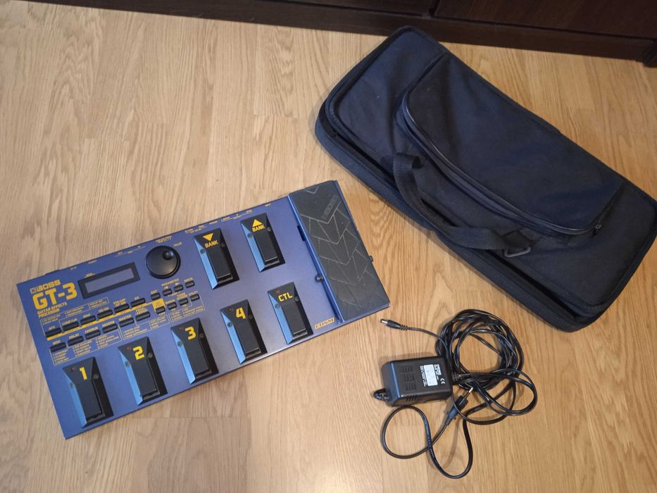 Multiefekt gitarowy BOSS GT 3 COSM