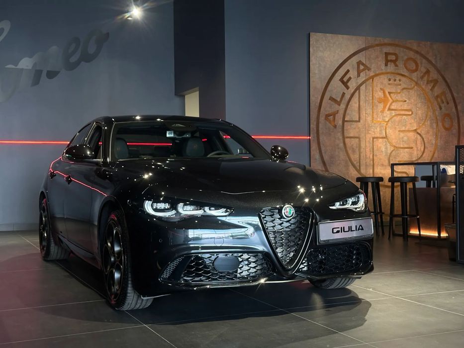 Alfa Romeo Giulia VELOCE - oferta ograniczona czasowo