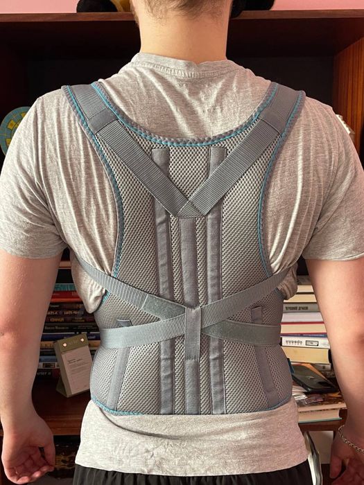 Корсет для спини/ корекції осанки