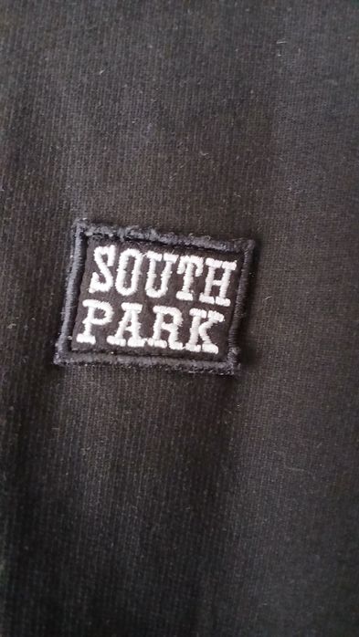 Bluzka czarna Cropp L South Park