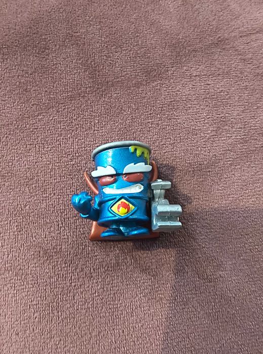 Ultra rzadki Mr. King super zings