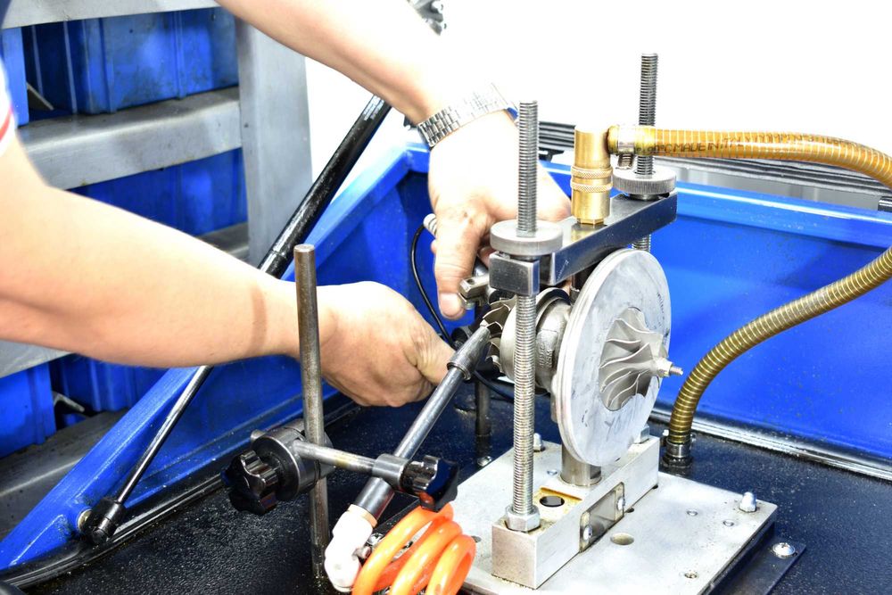 Ремонт турбін (турбокомпресорів) з гарантією. Діагностика безкоштовно.