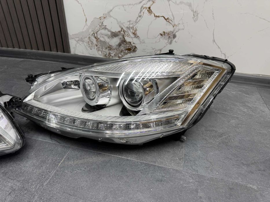 Передние фары на mercedes w221 lci xenon замена дорестайлинга ксенон Фара мерседес 221 оптика фари