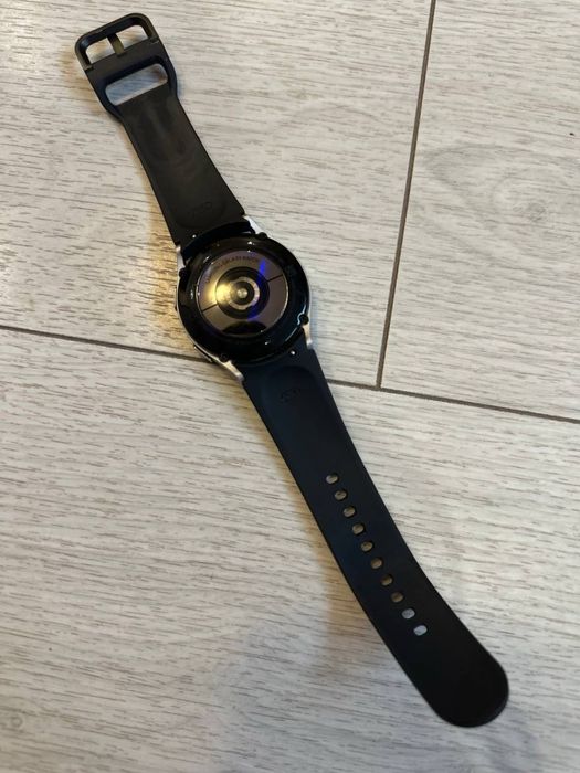 Годинник Samsung Galaxy Watch 4