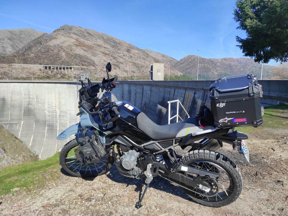 CF Moto 450 MT.