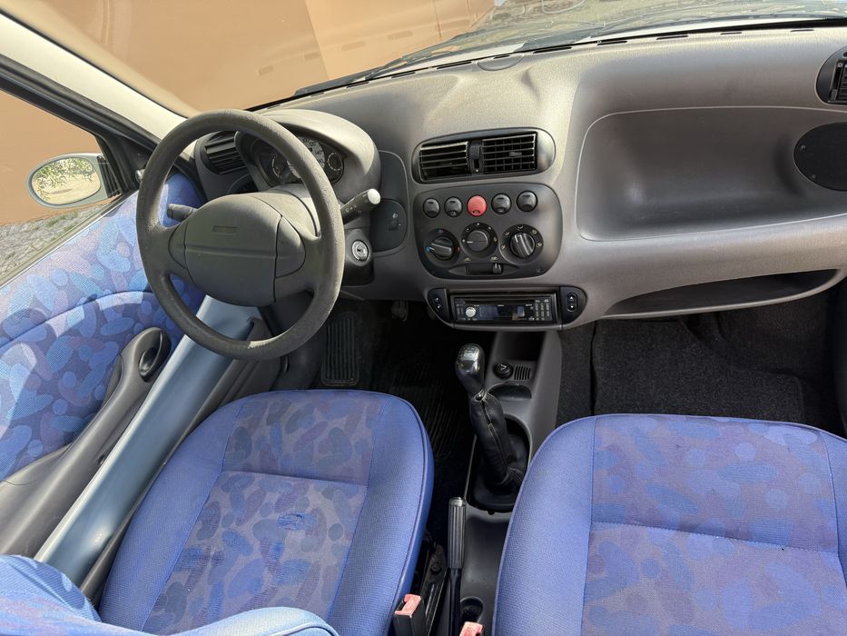 Fiat Seicento ano 2000 com 140 000km
