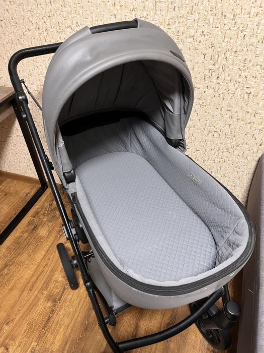 Коляска Anex e/type 2в1 / з люлькою та прогулянкою LUNA Б/У