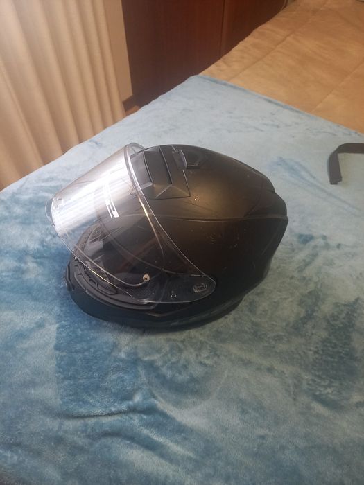 Capacete       ..