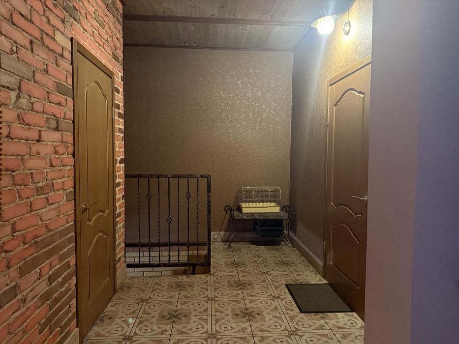 Продам новый дом на перегу пруда Днепровский район