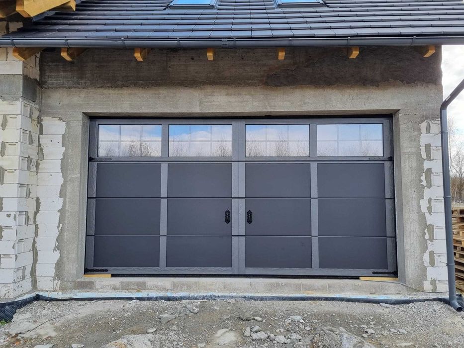 Okna, bramy, drzwi, parapety, panele. Sprzedaż i montaż