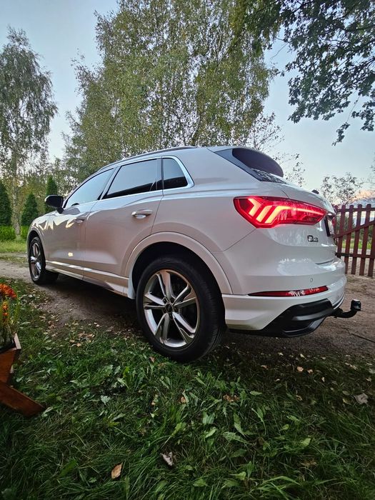 Audi Q3 Audi Q3 MODEL 2021