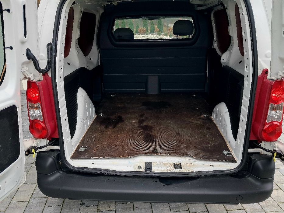 Peugeot partner 1.6hdi 2011rok Klima Zarejestrowany