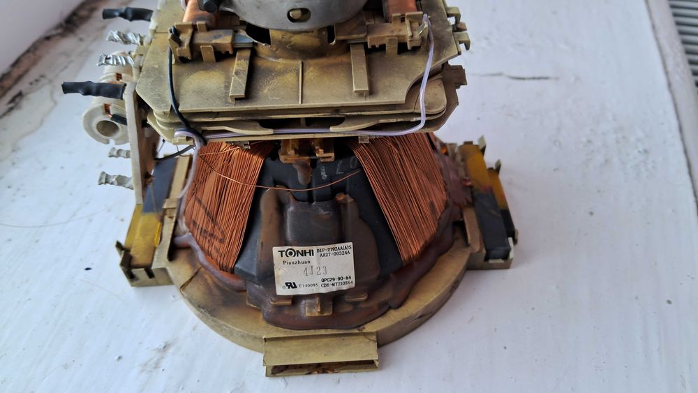 Катушка з кінескопа