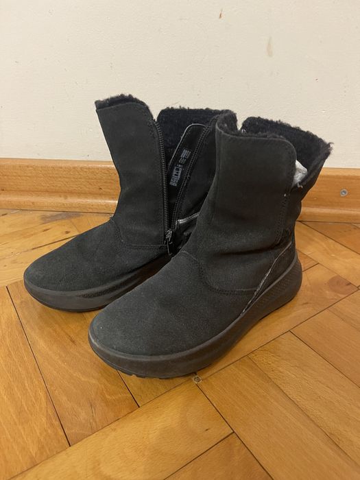 Взуття ecco