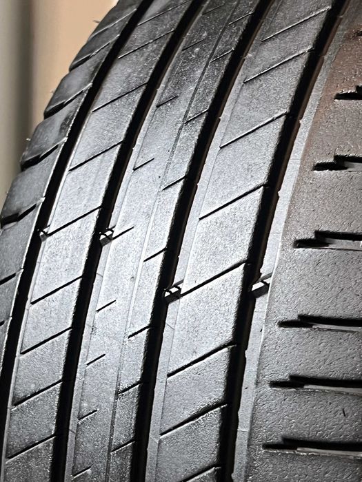 Pneus Michelin Latitude Sport 3 - 235/55/18 - Excelentes