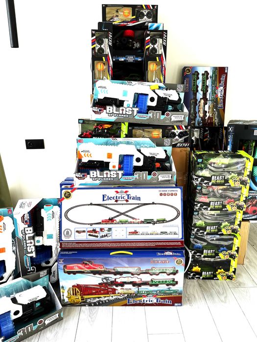 Лот нових іграшок зі складу. Розпродаж -60%