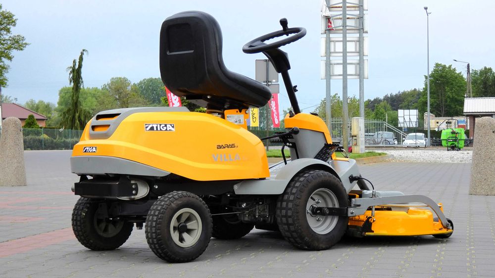 Traktorek kosiarka Stiga Villa HONDA GXV (150501.6) - Baras