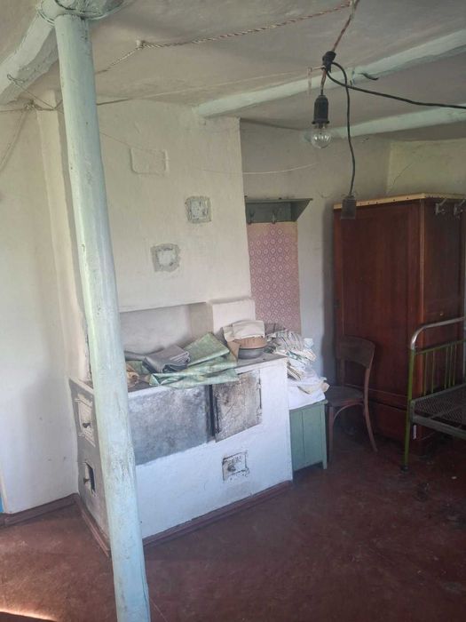 Продаж будинку в місті