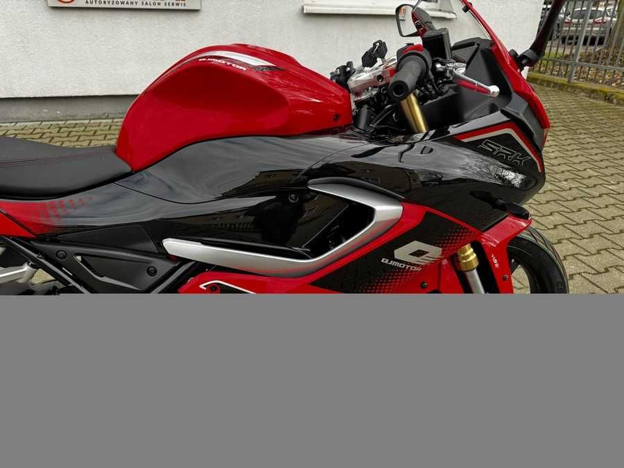 Qjmotor SRK 125 R model 2026