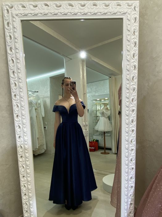 Продам випускну сукню, торг присутній