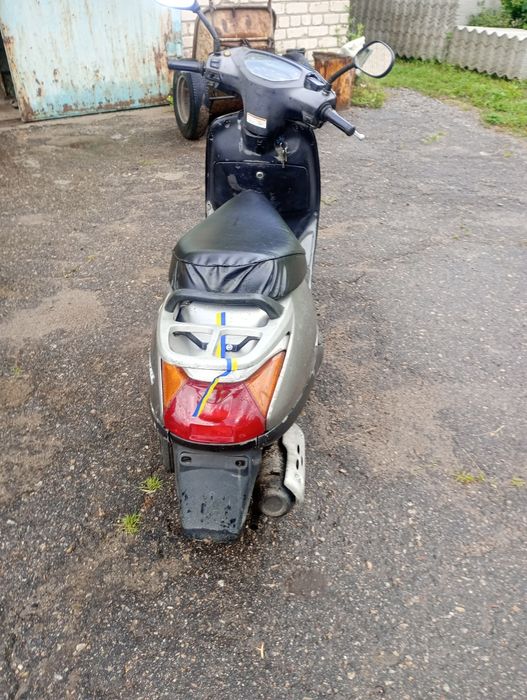 Скутер Honda leed 48