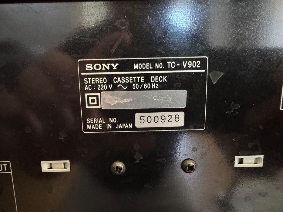 Magnetofon Sony TC-V902