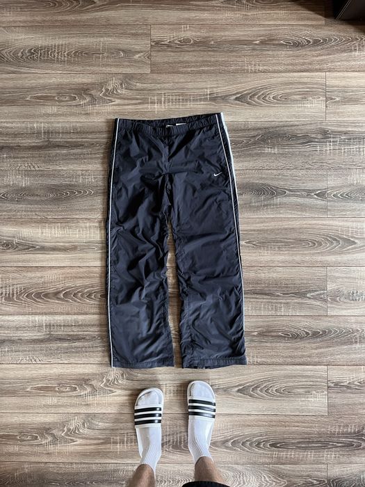 Широкі нейлонові Штани Від Nike Жіночі