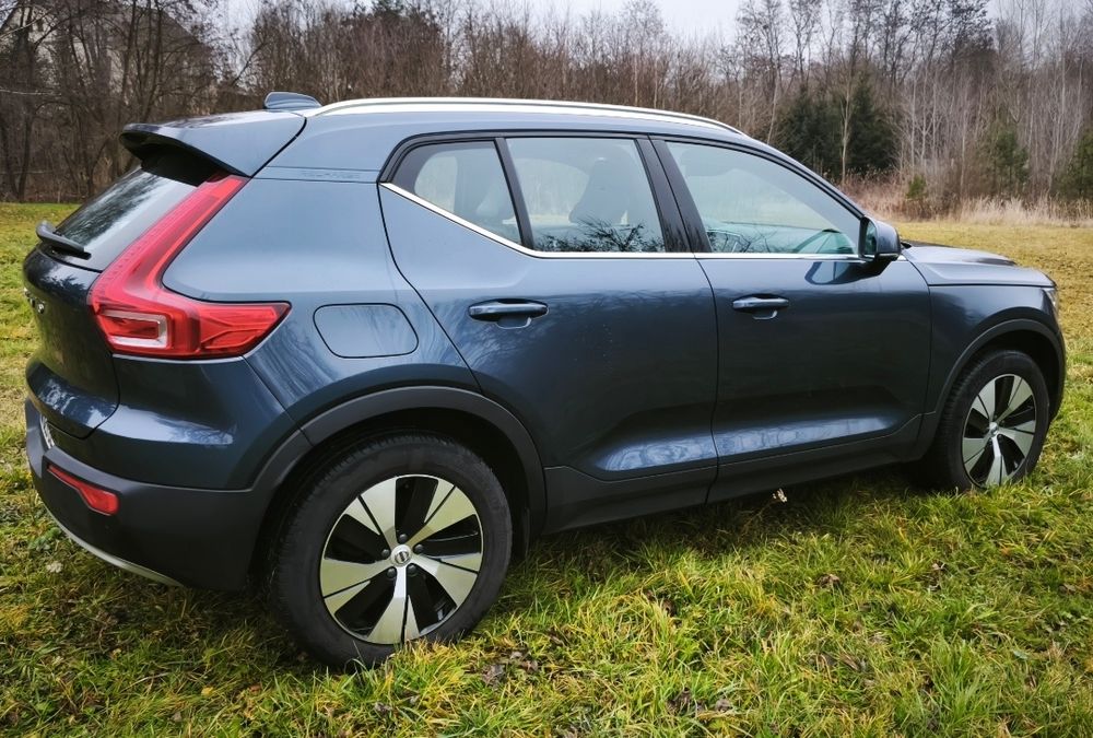 Volvo XC40 Recharge R-Line
