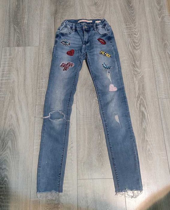 Nowe spodnie jeansowe