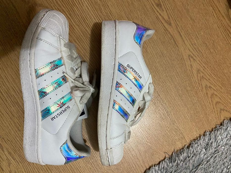 Ténis, botins, sandálias