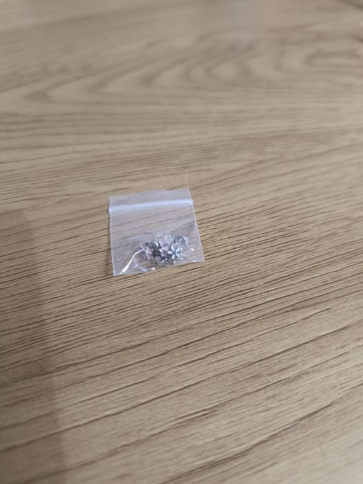 Nowe srebrne kolczyki kwiaty