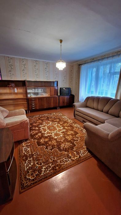 Центр. 5 окремих місць. 2 кім.