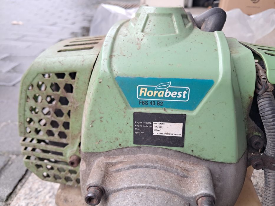 Roçadeira a gasolina